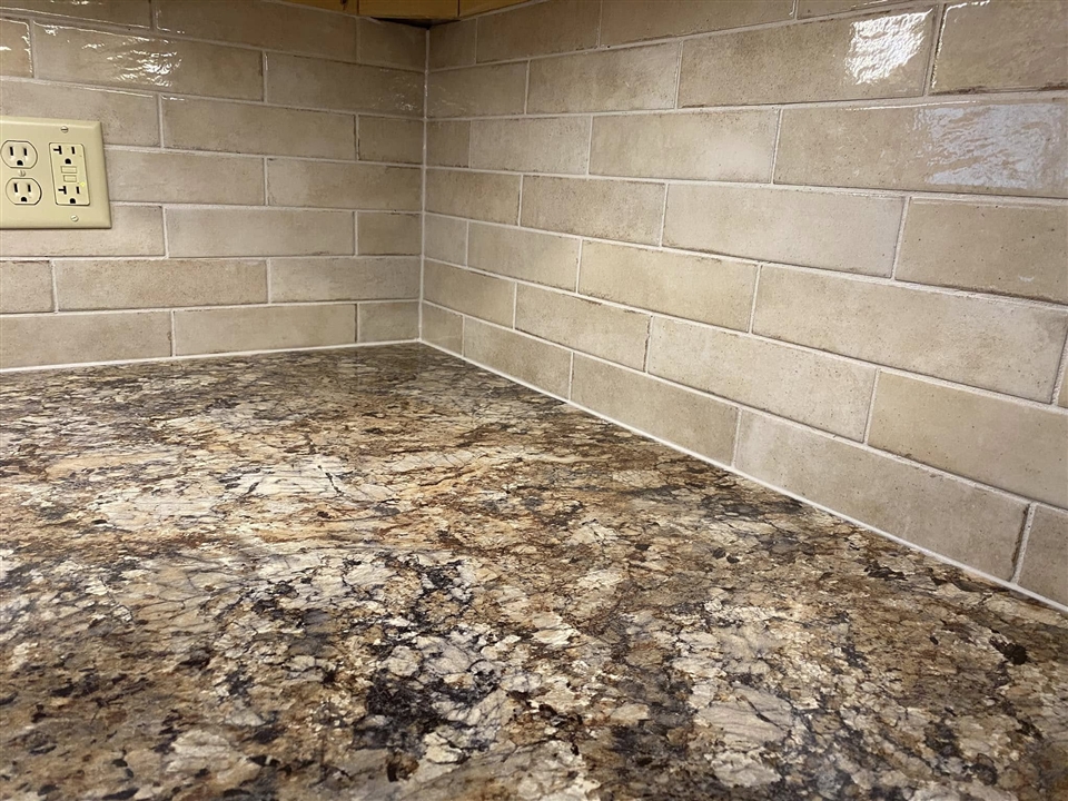 Back splash, counter top