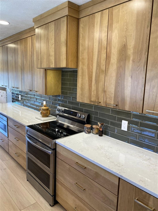 Large kitchen working area